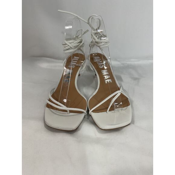 Alias Mae 'Ellery' White Leather Square Toe Sandal Size 10 - Picture 2 of 5
